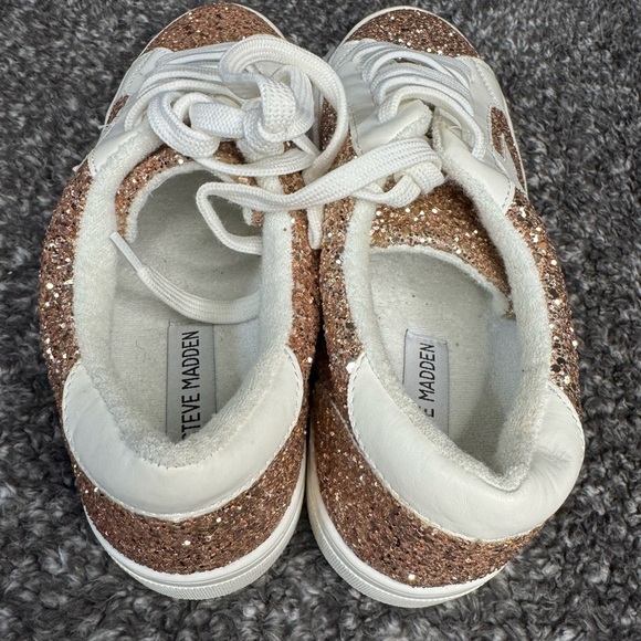 Steve Madden Gold Glitter Sneakers - Picture 3 of 4